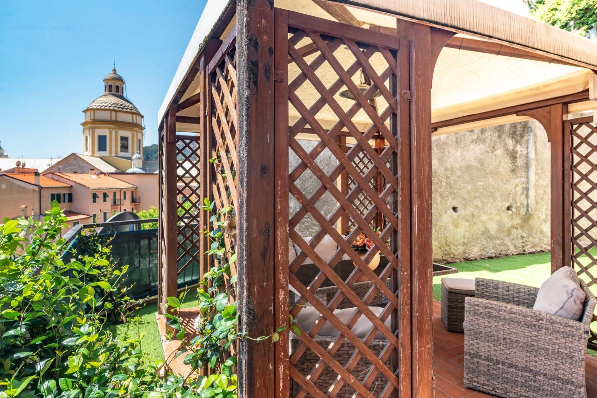 Апартаменти Casa Primavera Фінале-Лігуре Екстер'єр фото